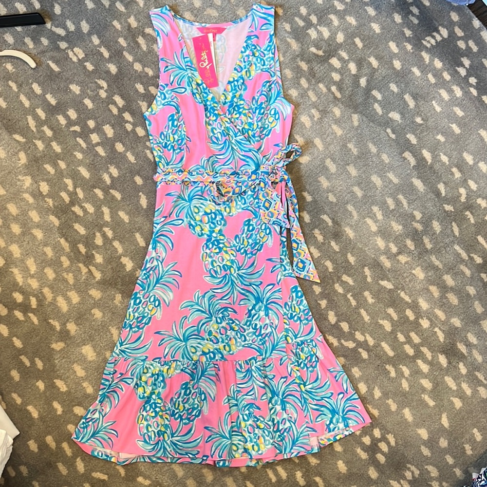 NWT Lilly Pulitzer Misha Sleeveless Wrap Dress in Pelican Pink, size Small S
